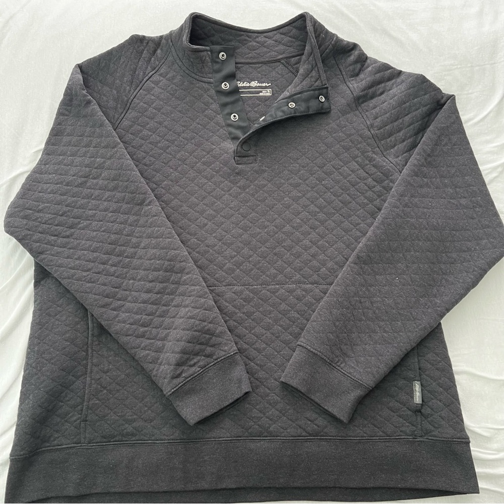 Eddie Bauer quilted style pullover sweatshirt, size XL